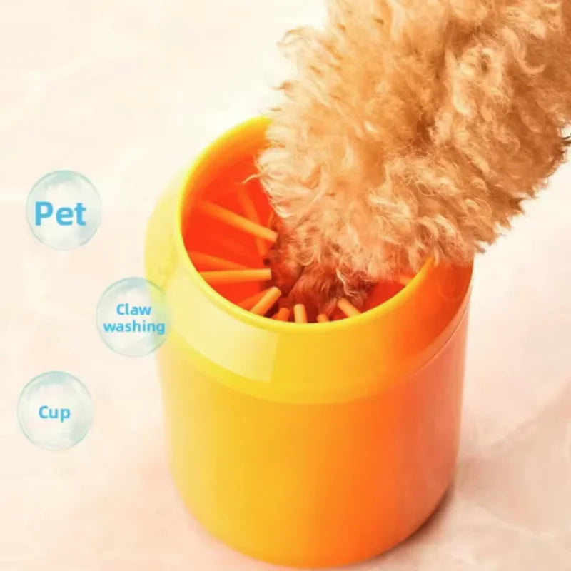 Dog Paw Cleaner Cup Soft Silicone Combs Portable Outdoor Pet Foot Washer Paw Clean Brush Quickly Wash Foot Cleaning Bucket